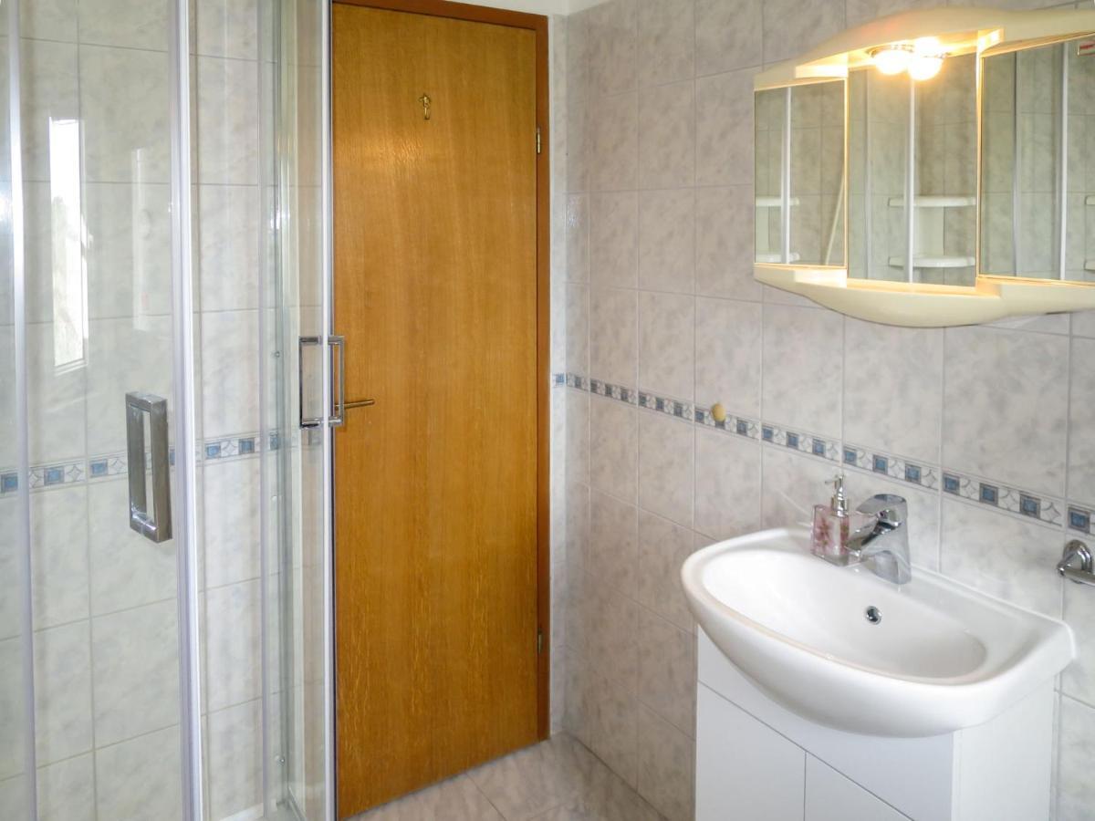 Holiday Home Tone By Interhome Привлака Экстерьер фото